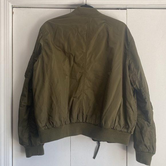 Bomber jacket - Picture 2 of 4